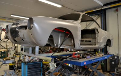 Body off restauratie Karmann Ghia